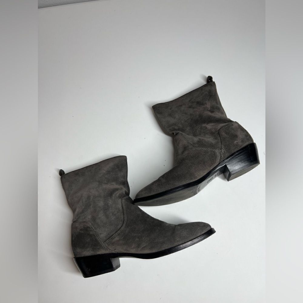 Via Spiga Graysuede Ankle Boots Size 7,5
